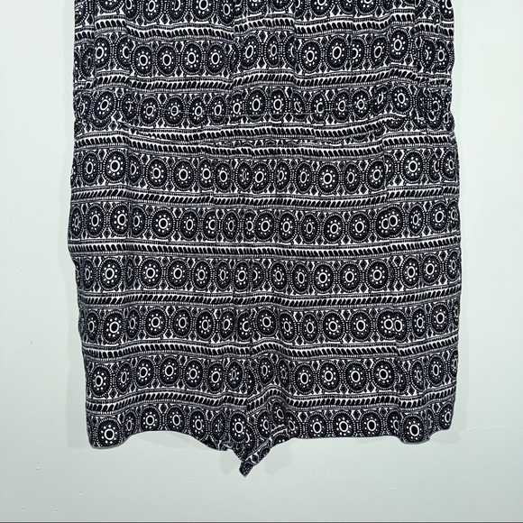 NWT Ann Taylor LOFT size medium romper black and white - Picture 14 of 15